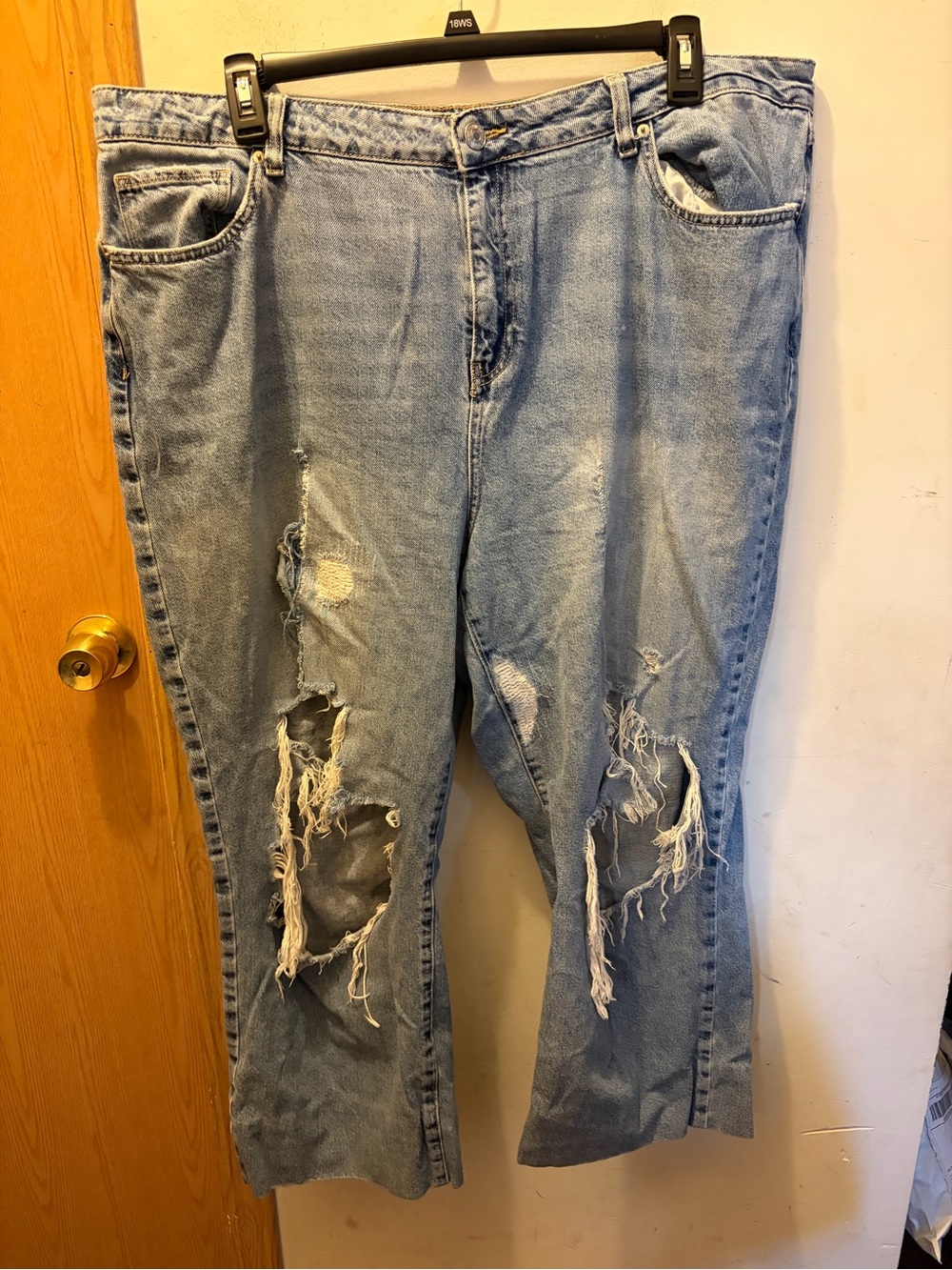 Forever 21 ripped jeans